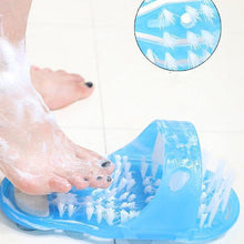 Load image into Gallery viewer, FeetClean™ - Suction Cup Style Foot - Washing Slippers - Easily Clean Your Feet