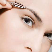 Load image into Gallery viewer, REMOV™ - Flawless Brows Precision Trimmer - Maintain Perfect Eyebrows Anywhere & Anytime