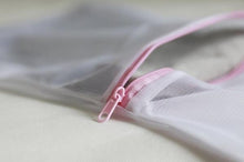 Load image into Gallery viewer, 3 Sizes Mesh Laundry Bag