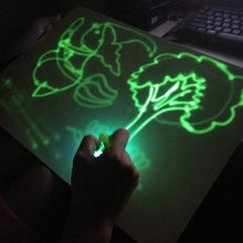 Load image into Gallery viewer, DGlow™ - Draw With Light - The Perfect Gift for Your Kiddo