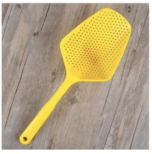 Load image into Gallery viewer, Large Scoop Colander Pasta Heat Resistant Strainer