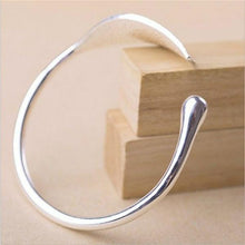 Load image into Gallery viewer, Elegant Silver Bracelet
