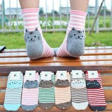 Load image into Gallery viewer, Cute Women's Knit Cotton Cat Socks
