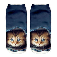 Load image into Gallery viewer, Middle Finger Cat Socks
