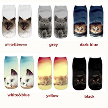 Load image into Gallery viewer, Middle Finger Cat Socks
