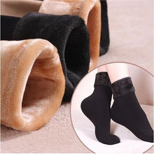 Load image into Gallery viewer, Velvet Thermal Tube Socks
