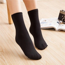 Load image into Gallery viewer, Black Warm Thermal Velvet Tube Socks for Women
