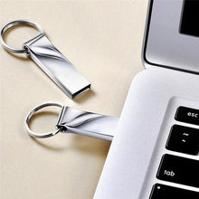 Load image into Gallery viewer, Metal USB Flashdrive Keychain
