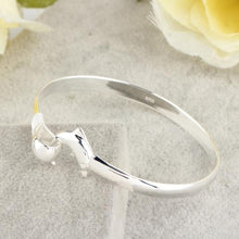 Load image into Gallery viewer, Silver Dolphin Clasp Bracelet
