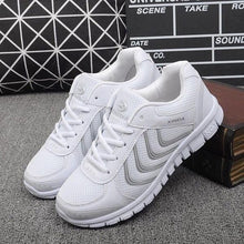 Load image into Gallery viewer, Womens Breathable Mesh Running Shoes
