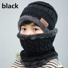 Load image into Gallery viewer, Outdoor Scarf and Hat Set
