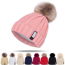 Load image into Gallery viewer, Soft Knitted Outdoor Beanie

