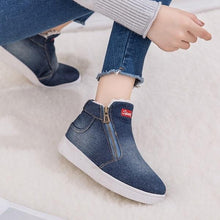 Load image into Gallery viewer, Winter Fur Ankle Boots
