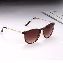 Load image into Gallery viewer, Solid Retro Round Metal Frame Sunglasses

