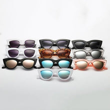 Load image into Gallery viewer, Retro Cateye Sunglasses
