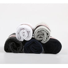 Load image into Gallery viewer, 2/4/6 Pairs One Size Unisex Cotton Low Cut Socks Breathable Ankle Socks fit for EU37-EU42
