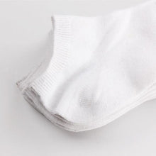 Load image into Gallery viewer, Unisex Invisible Sports Socks
