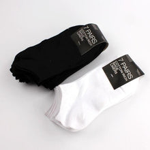 Load image into Gallery viewer, Unisex Invisible Sports Socks
