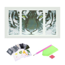 Load image into Gallery viewer, White Tiger - 5D™ Diamond Painting Kit - 3Pcs Canvas
