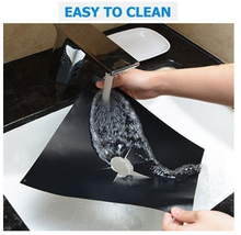 Load image into Gallery viewer, Thick Reusable Gas Stovetop 2mm Burner Protector (Black)
